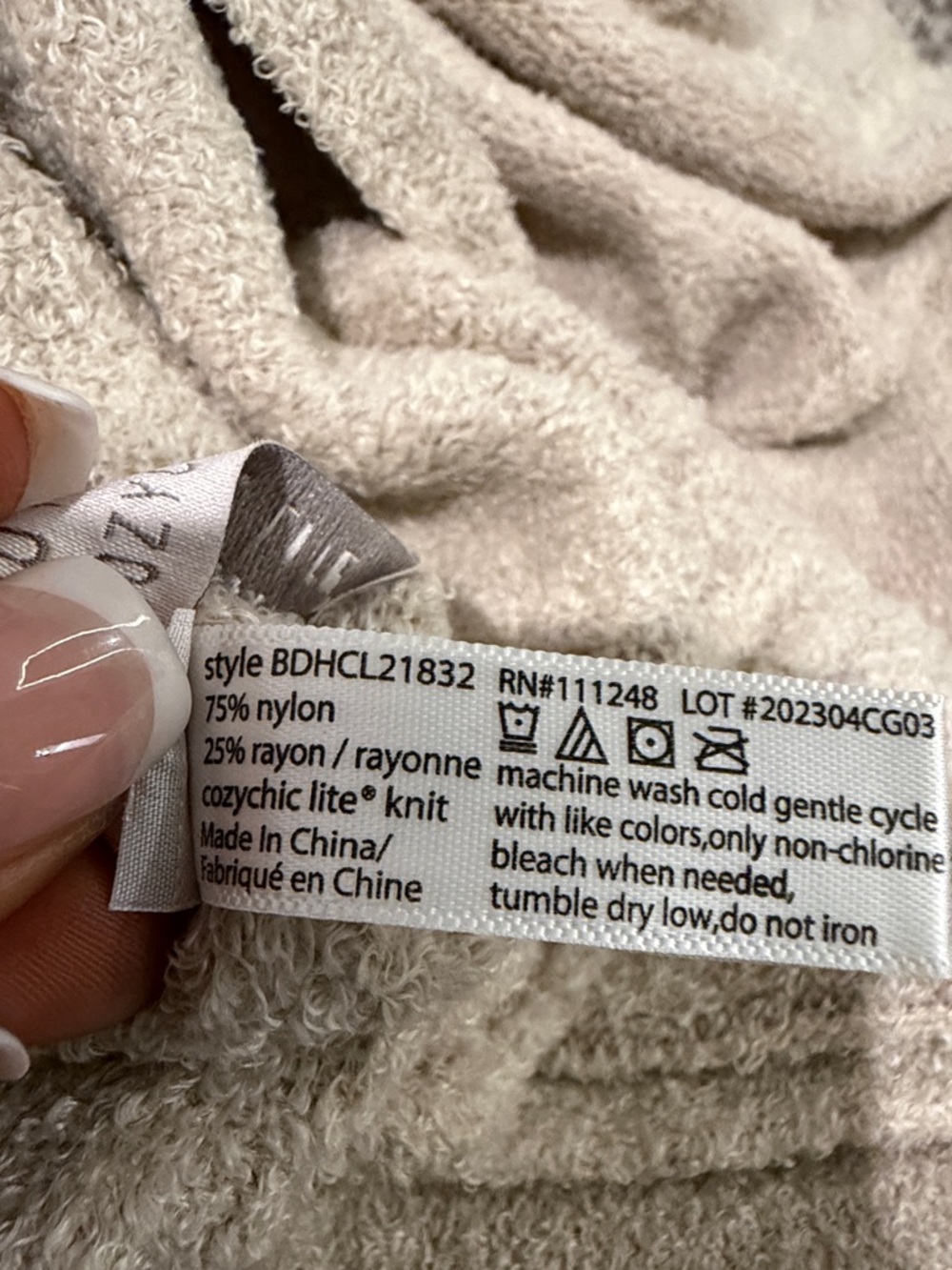 Barefoot Dreams Cozychic Lite throw blanket - Picture 3 of 3